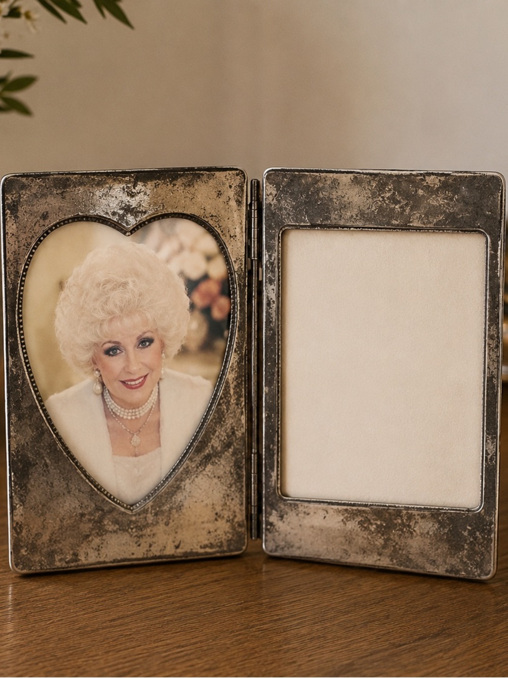 Vintage Silver Photo Frame Keepsake With Mary Kay  Believe In Yourself